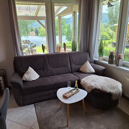 Ferienhaus am Weserberglandsee Lauenforde Exterior foto