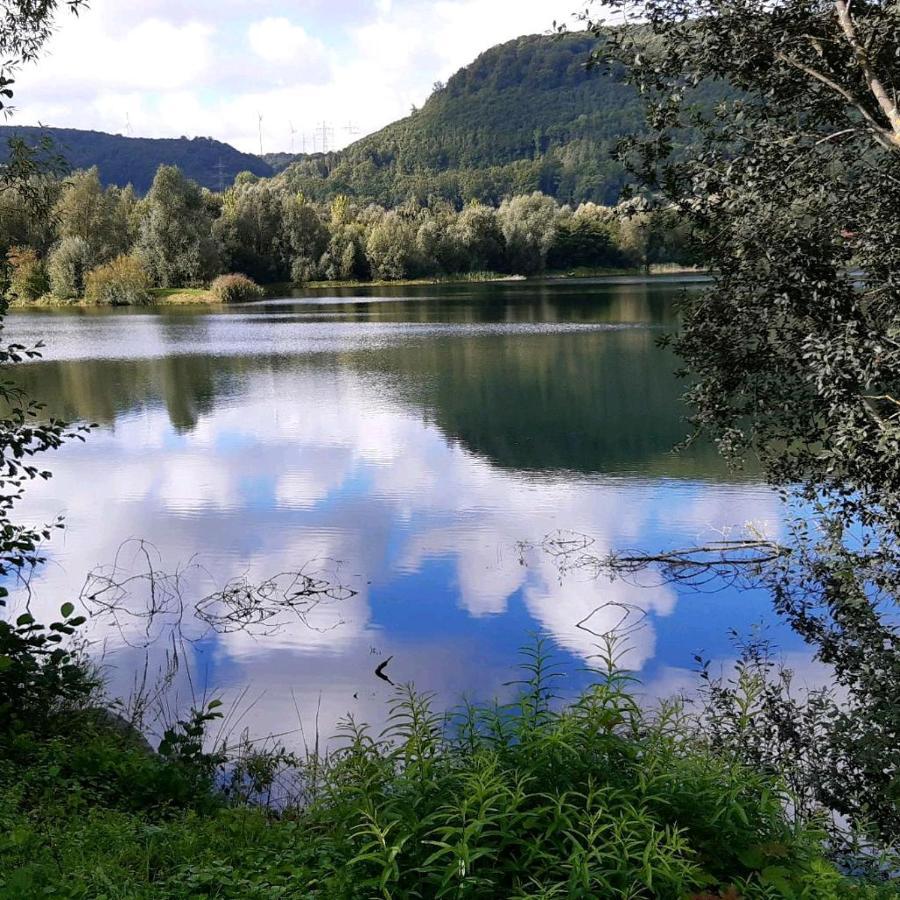 Ferienhaus am Weserberglandsee Lauenforde Exterior foto